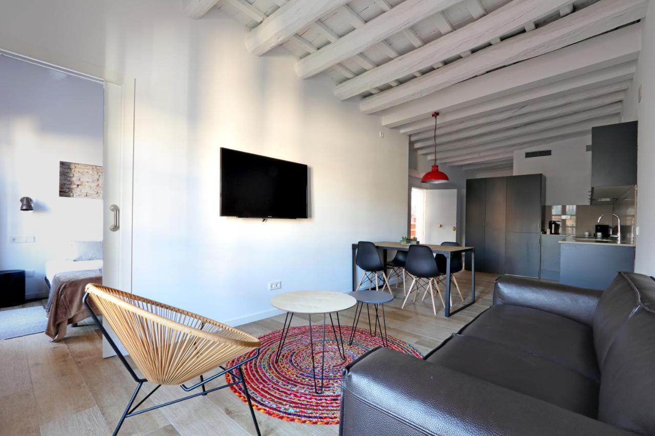 Classbedroom Port Ramblas Barcelona Bagian luar foto