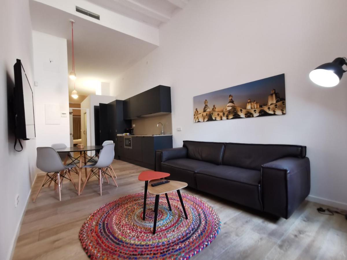 Classbedroom Port Ramblas Barcelona Bagian luar foto